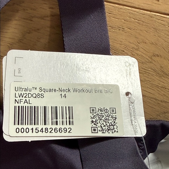 Lululemon Ultralu Square-Neck Workout Bra *Medium Support, B/C Cup NWT - Picture 6 of 7